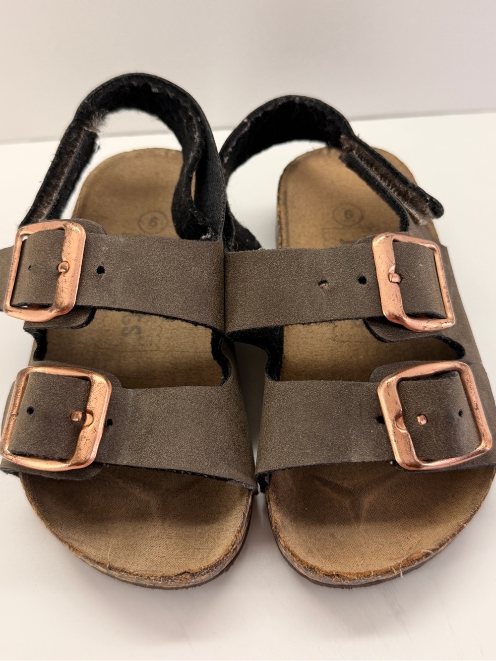 Kidgets Brown Sandals with Rose-Gold Buckles